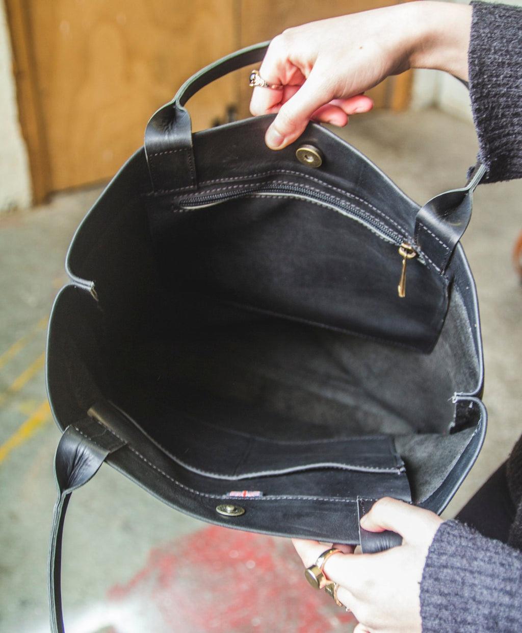 The Urban Black Leather Tote, Shopper Bag