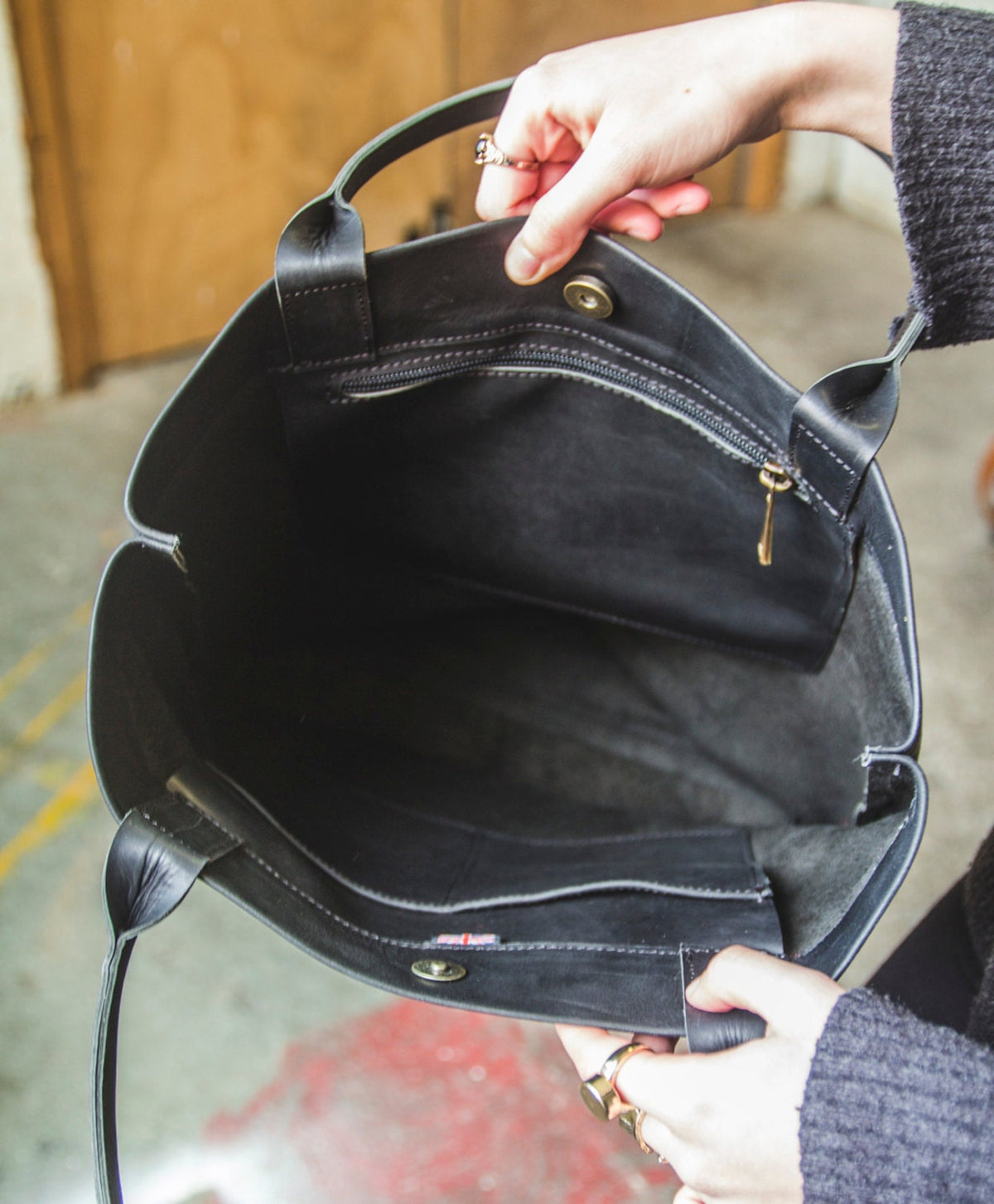 The Urban Black Leather Tote, Shopper Bag