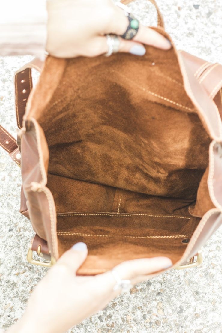 Hunter Leather Messenger Backpack In Dark Brown