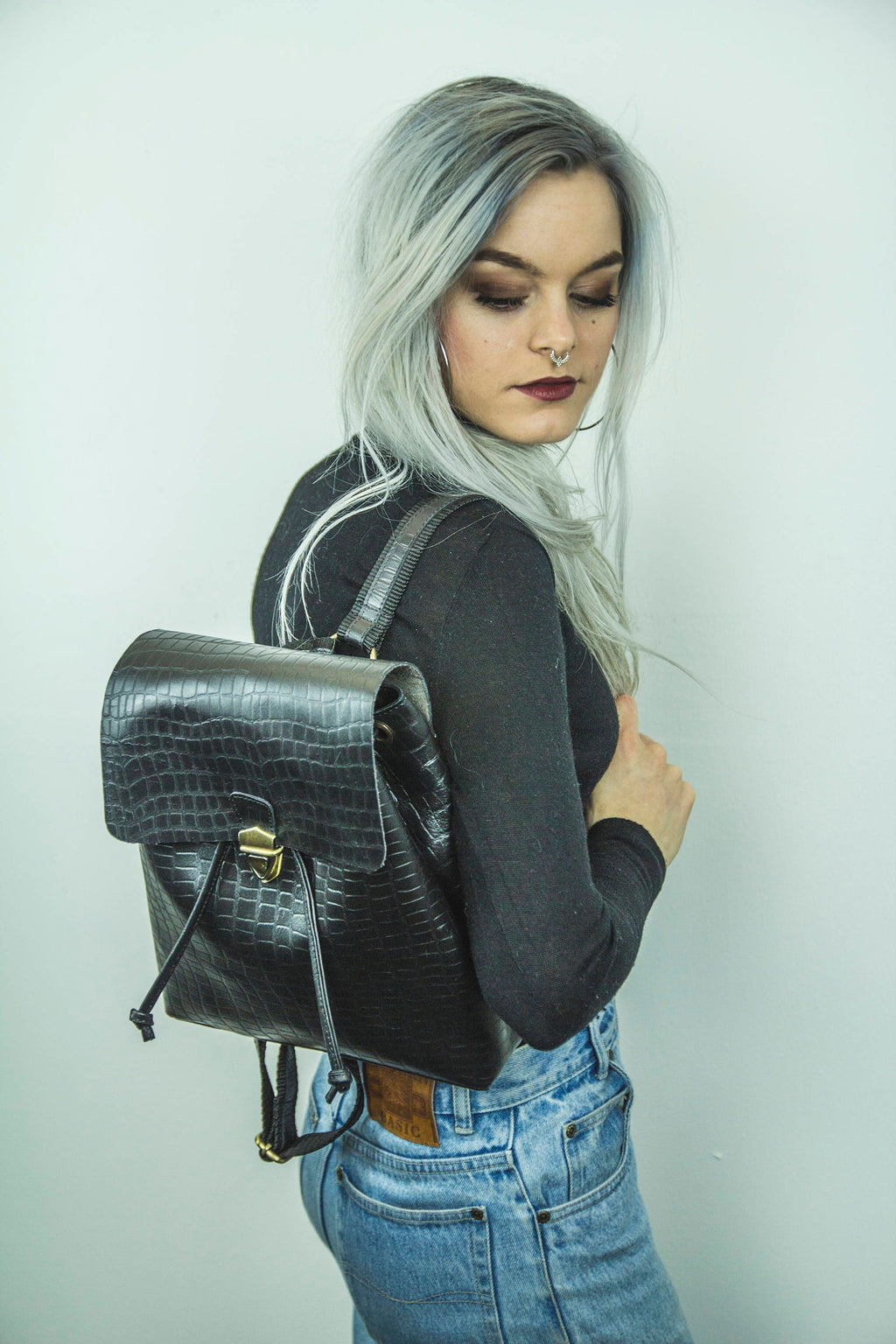 Luxury Grained Leather Crocodile Print Backpack (Black)