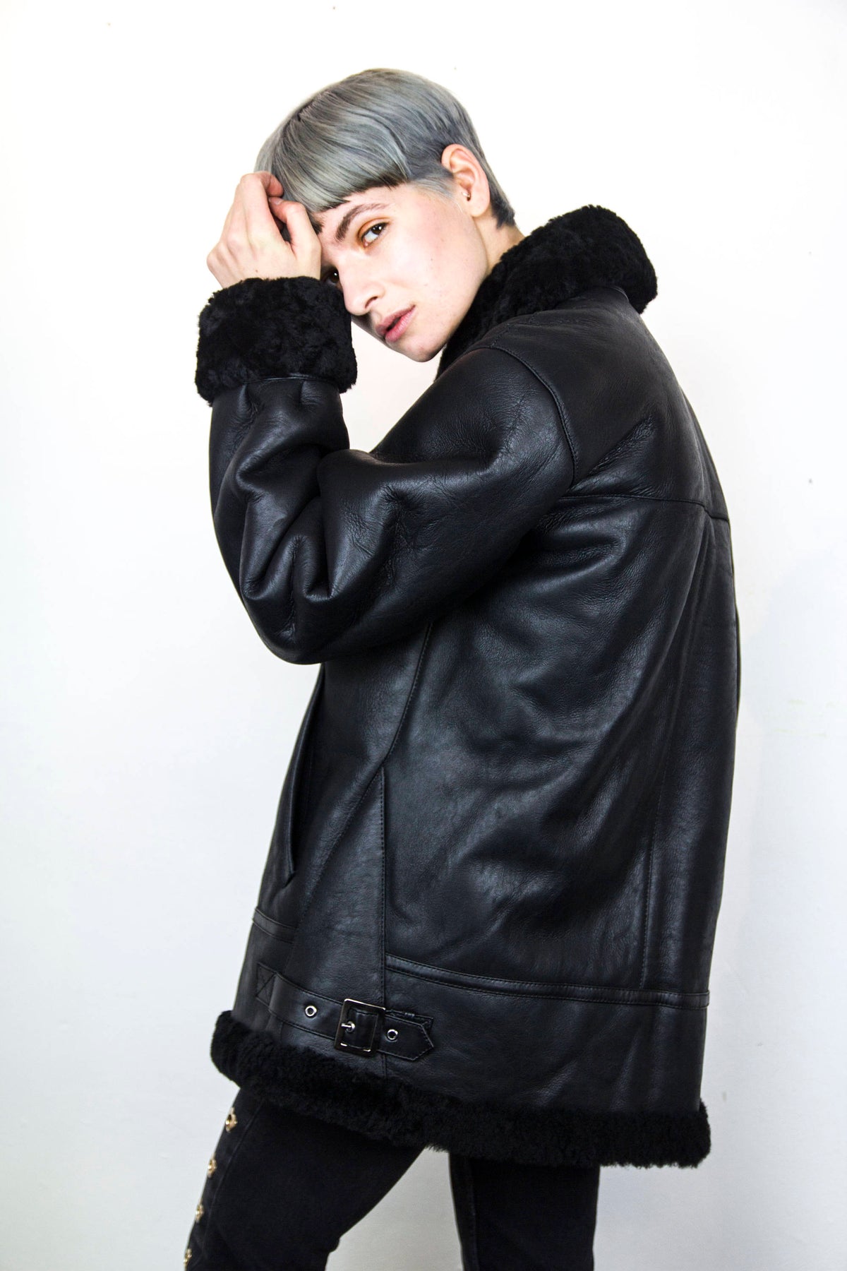 Luxury Shearling & Black Leather Winter Aviator Jacket | Unisex