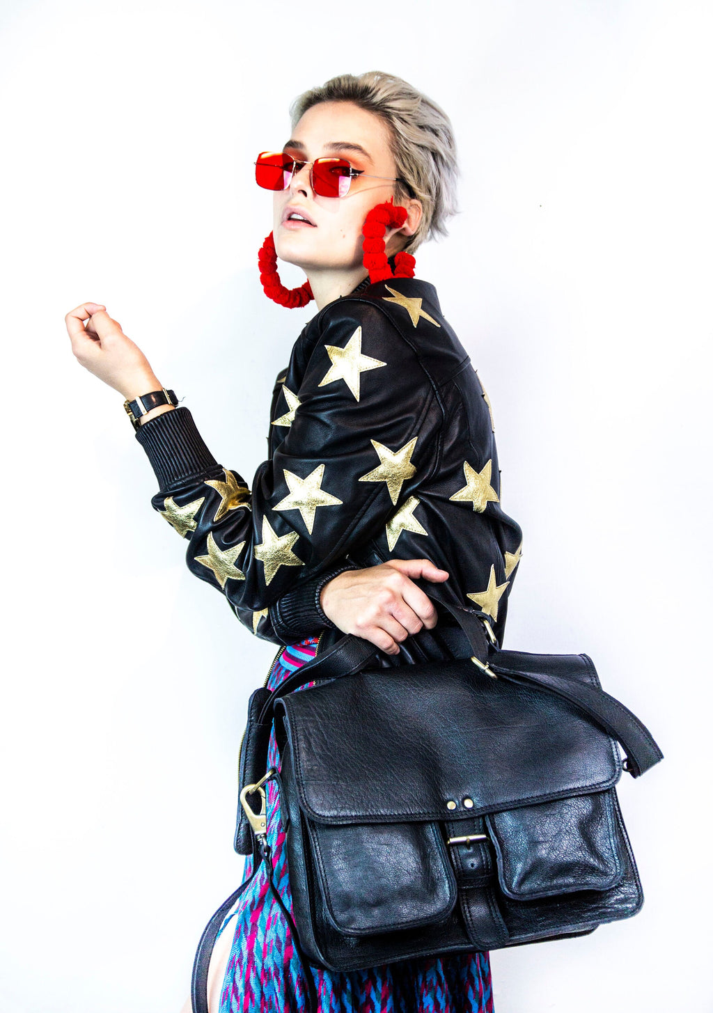 Black Leather Camera Bag For Professionals With Thick Padding