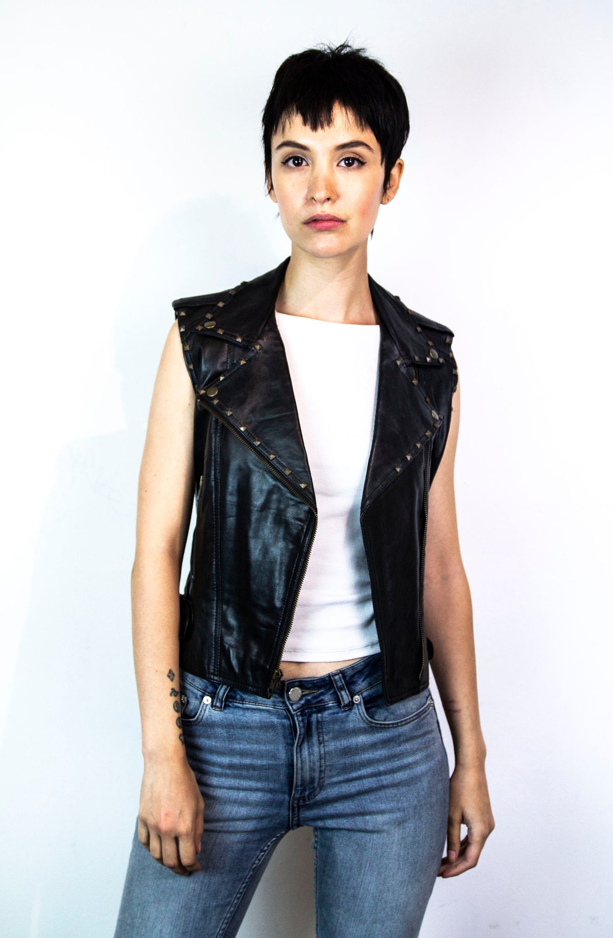 80's Style Classic Sleeveless Leather Biker Jacket