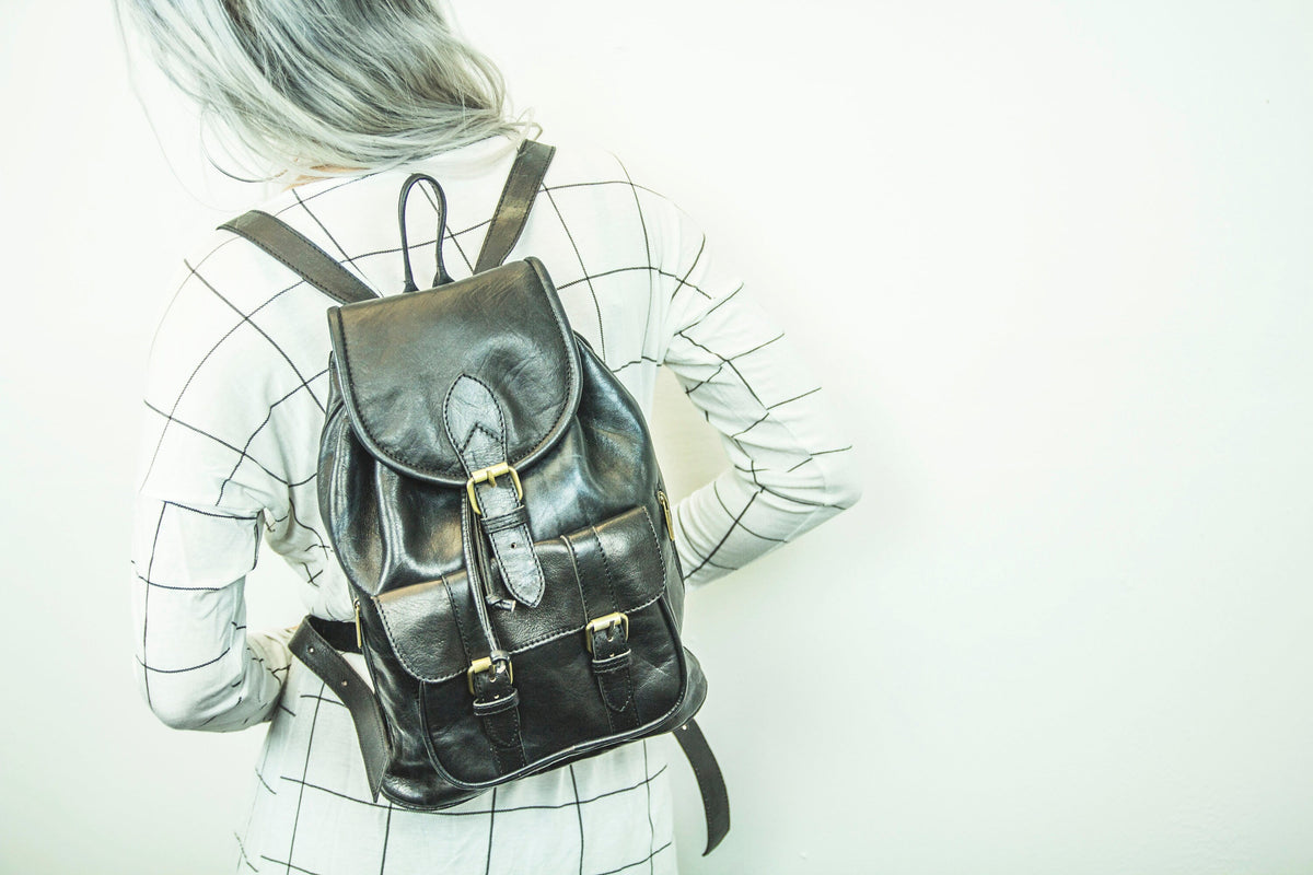 Black Leather Rucksack Backpack In Soft Cowhide