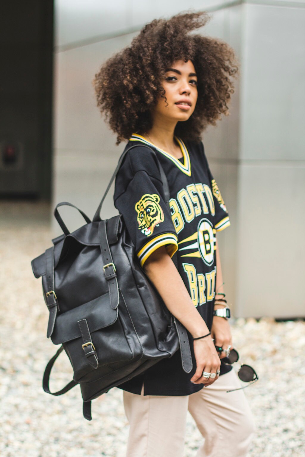 Hunter Leather Messenger Backpack In Matte Black
