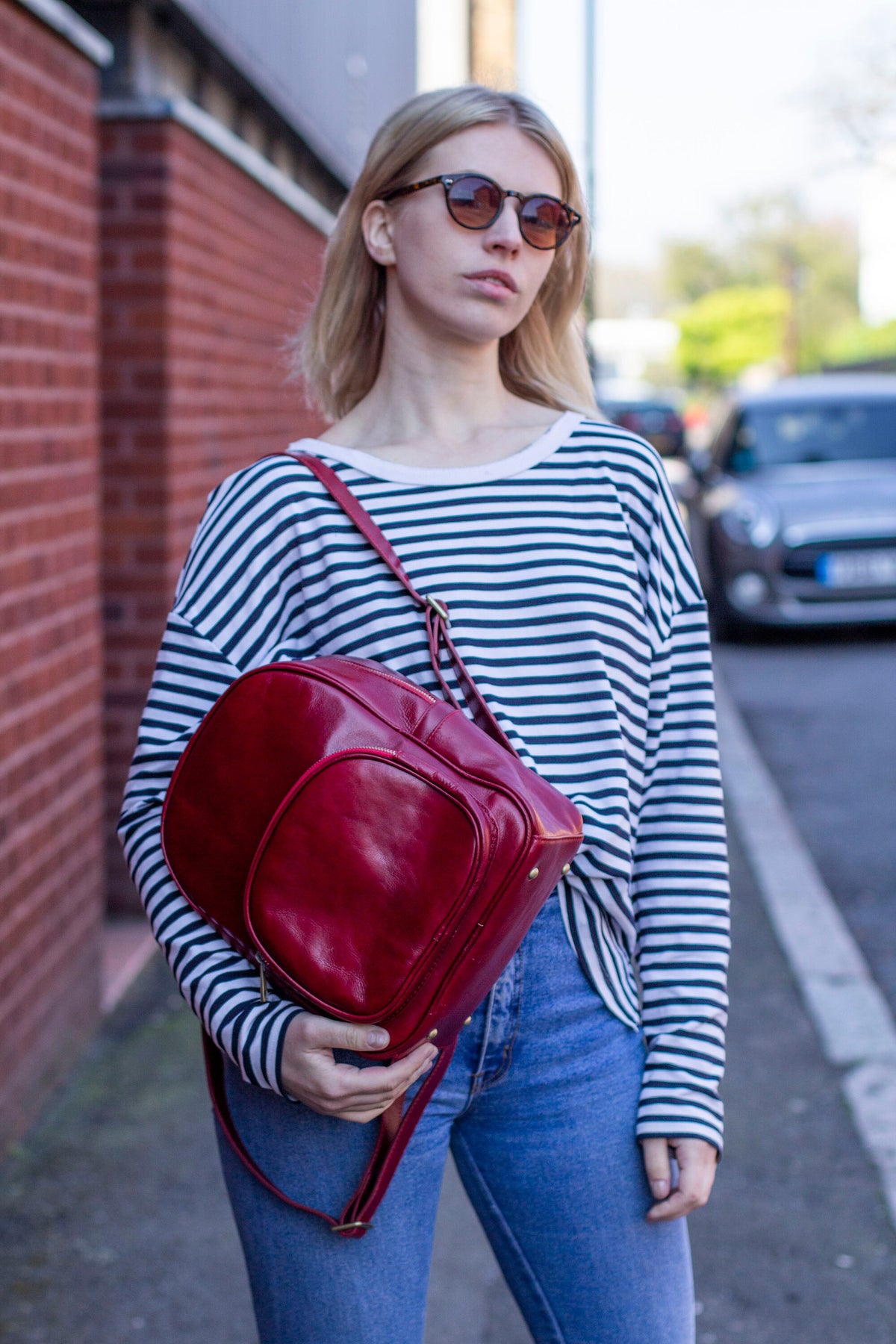 Leather Backpack In Burgundy With Pockets