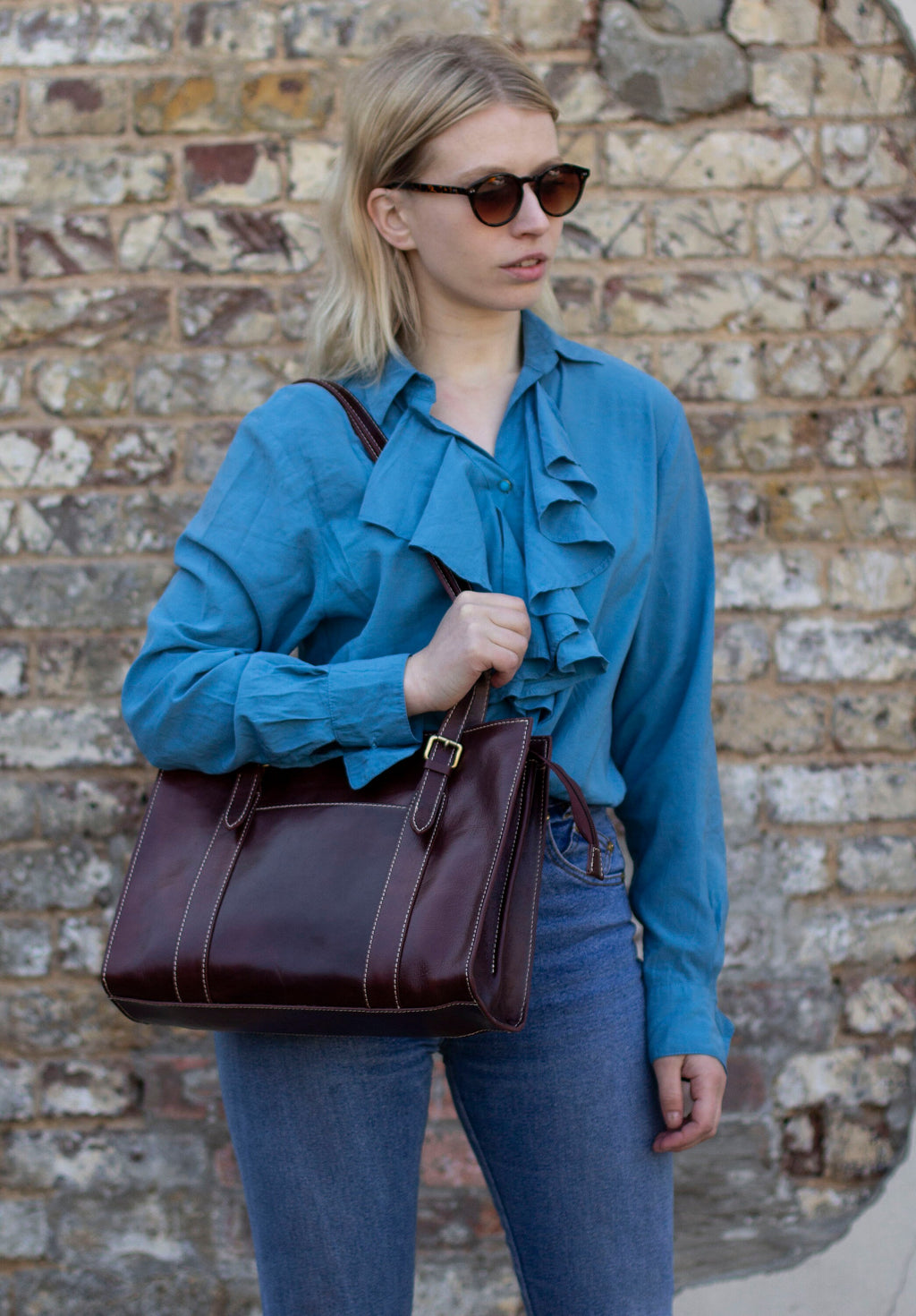 Leather Handbag Shoulder Bag In Matte Brown