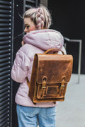 Distressed Hunter Leather Backpack In Brown