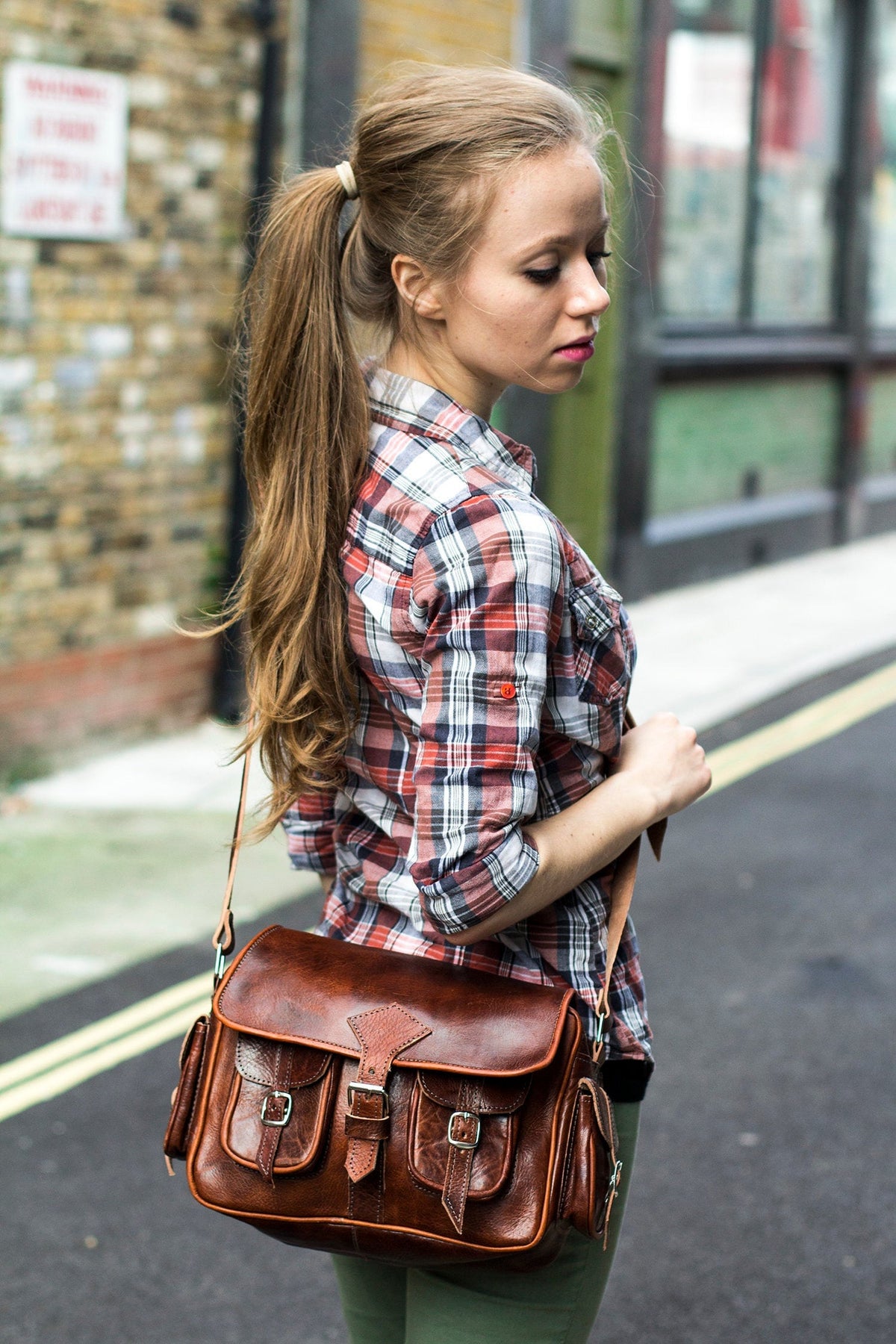Medium Wine Leather Moroccan Camera Bag Satchel | 80's Style