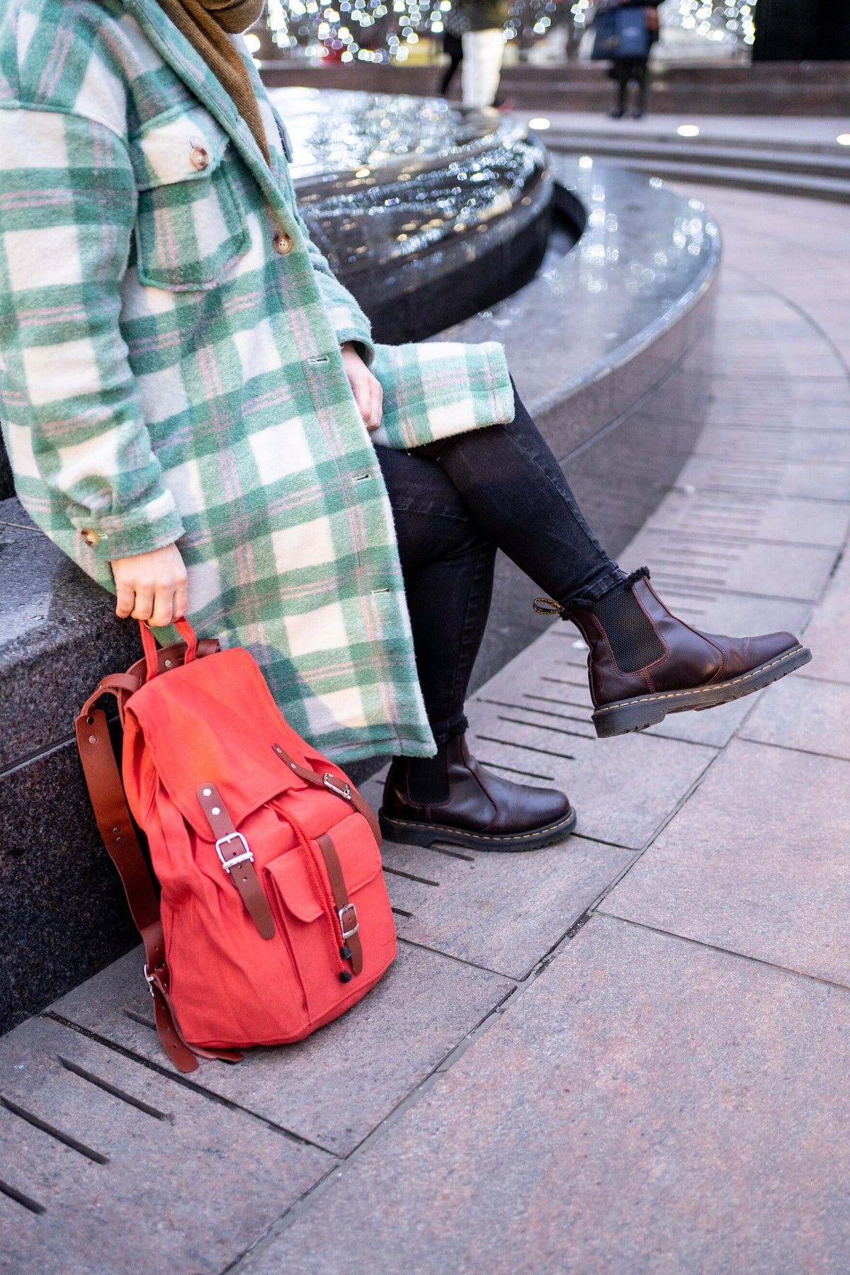 Leather And Jute Canvas Rucksack In Red