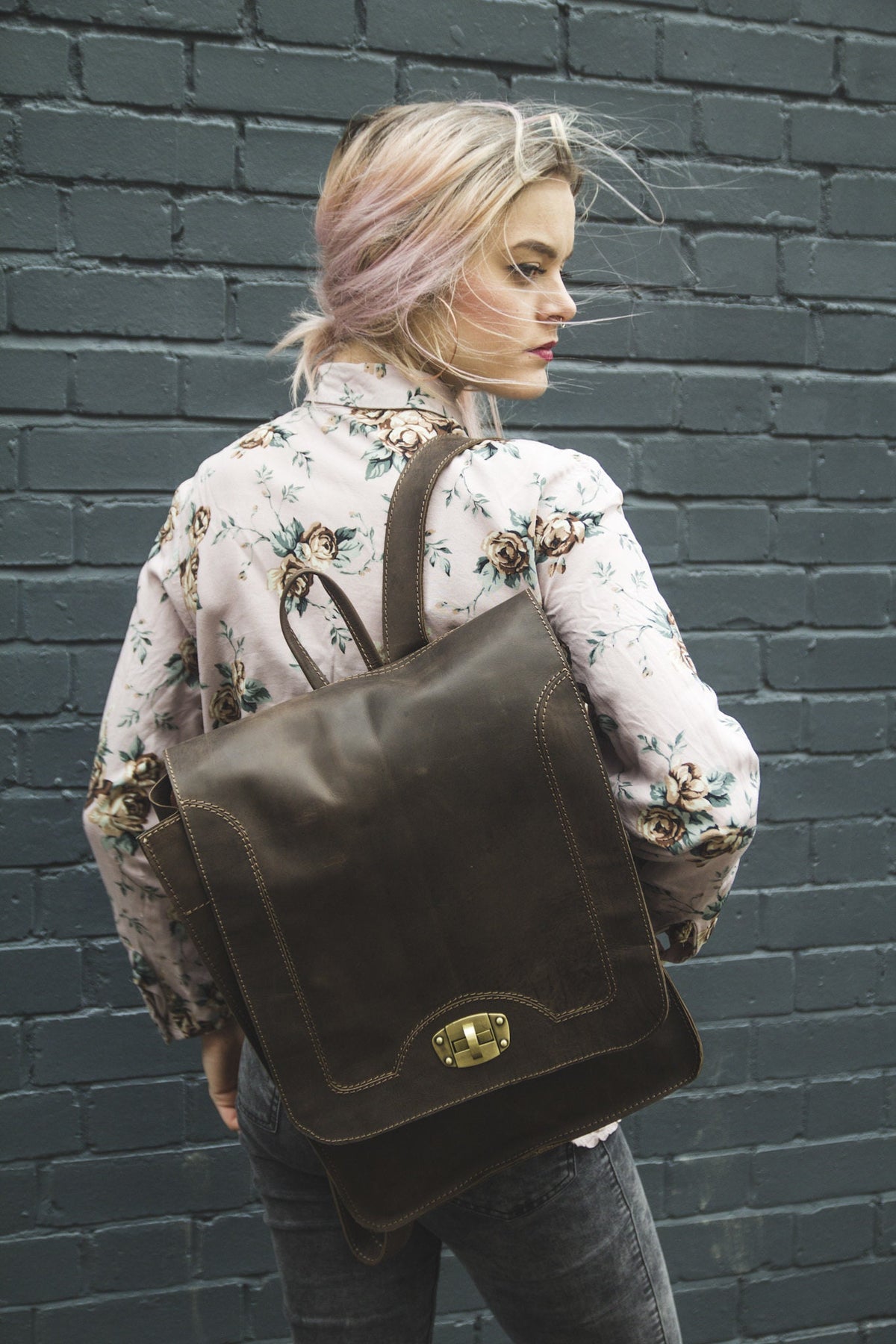 Briefcase Box Backpack With Brass Clasp | Stressed Brown Hunter Leather
