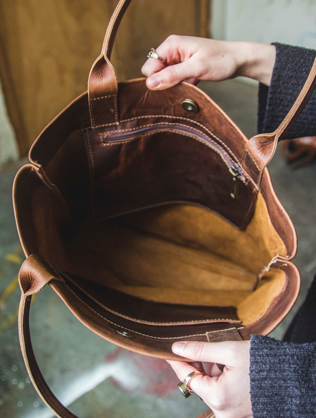 The Distressed Brown Leather Tote, Shopper Bag